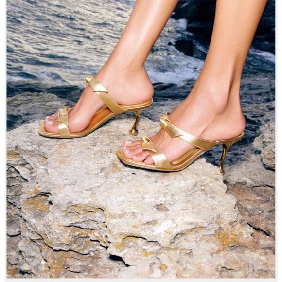 Alexandre Birman Clarita Square Flare 85 in Oro Gold 38 with Box High Heels - Picture 16 of 16